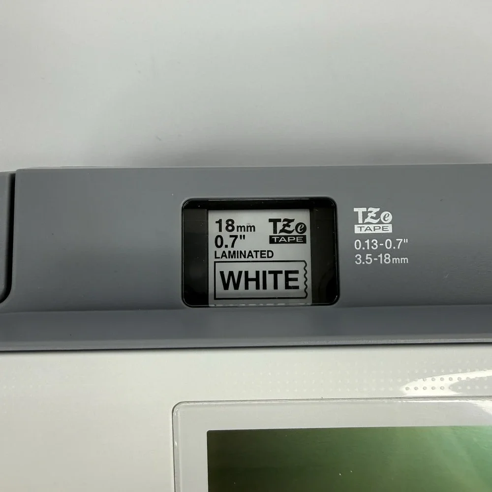 Brother P-Touch Label Maker PT-D400 Gray/White‎ With 12mm Tape Tested Working